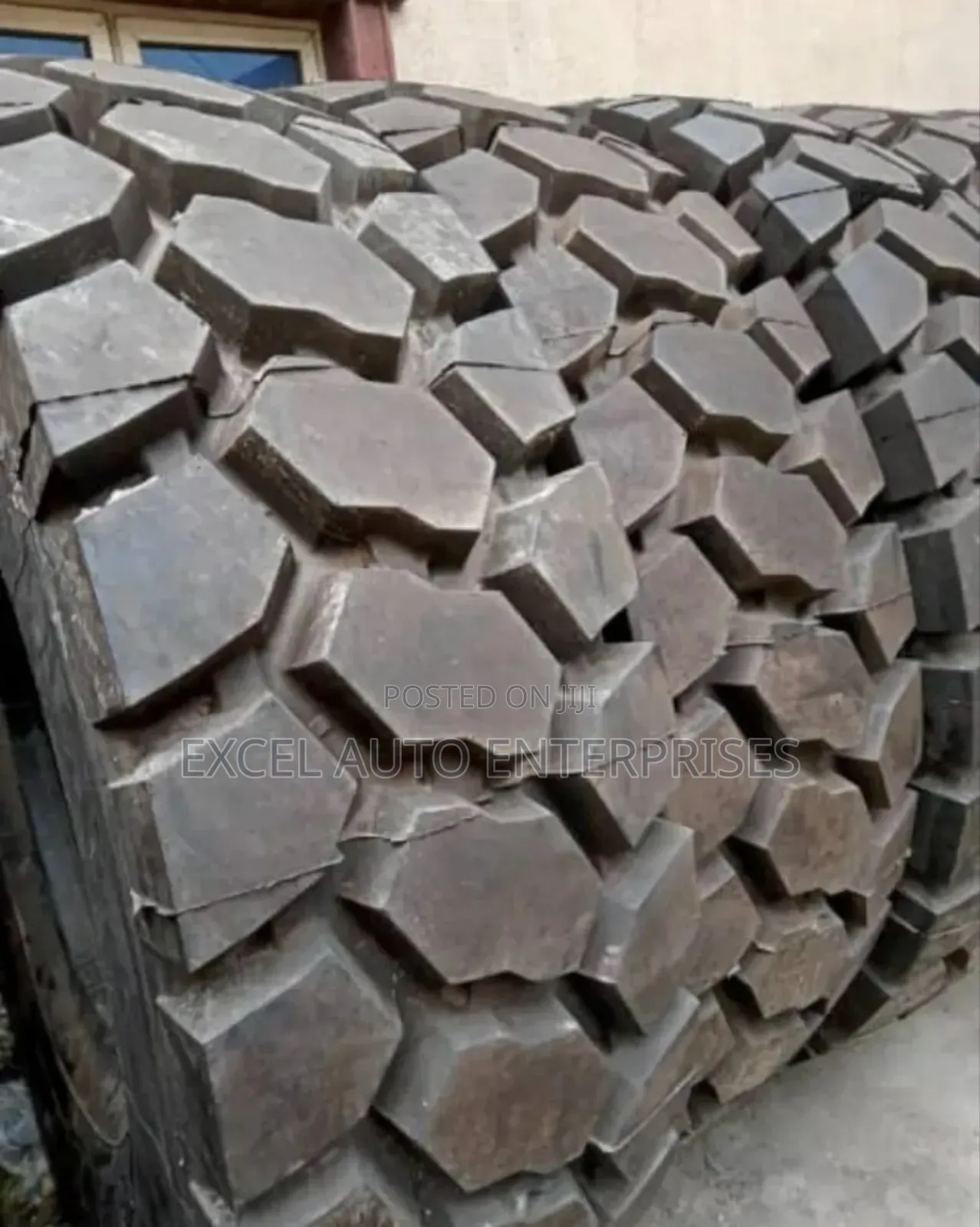 Tyres for Earth Moving Vehicles