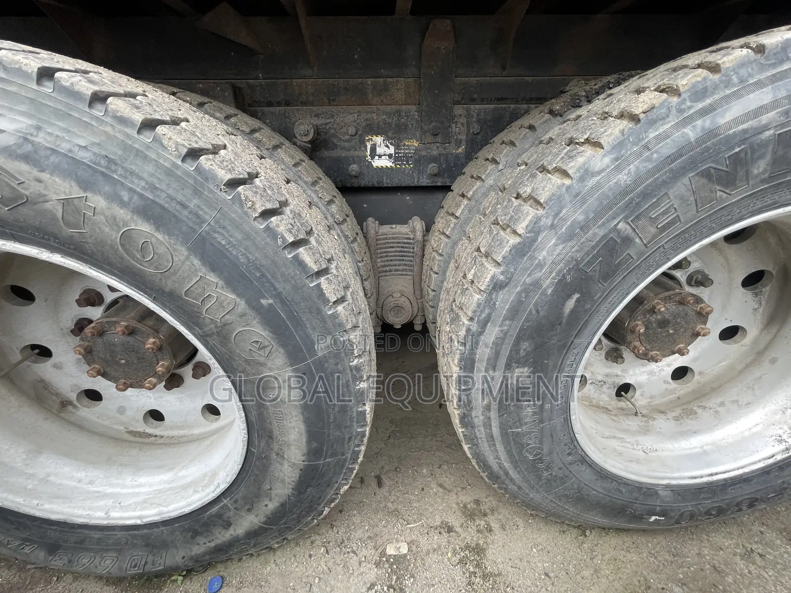 Dump Truck Mack