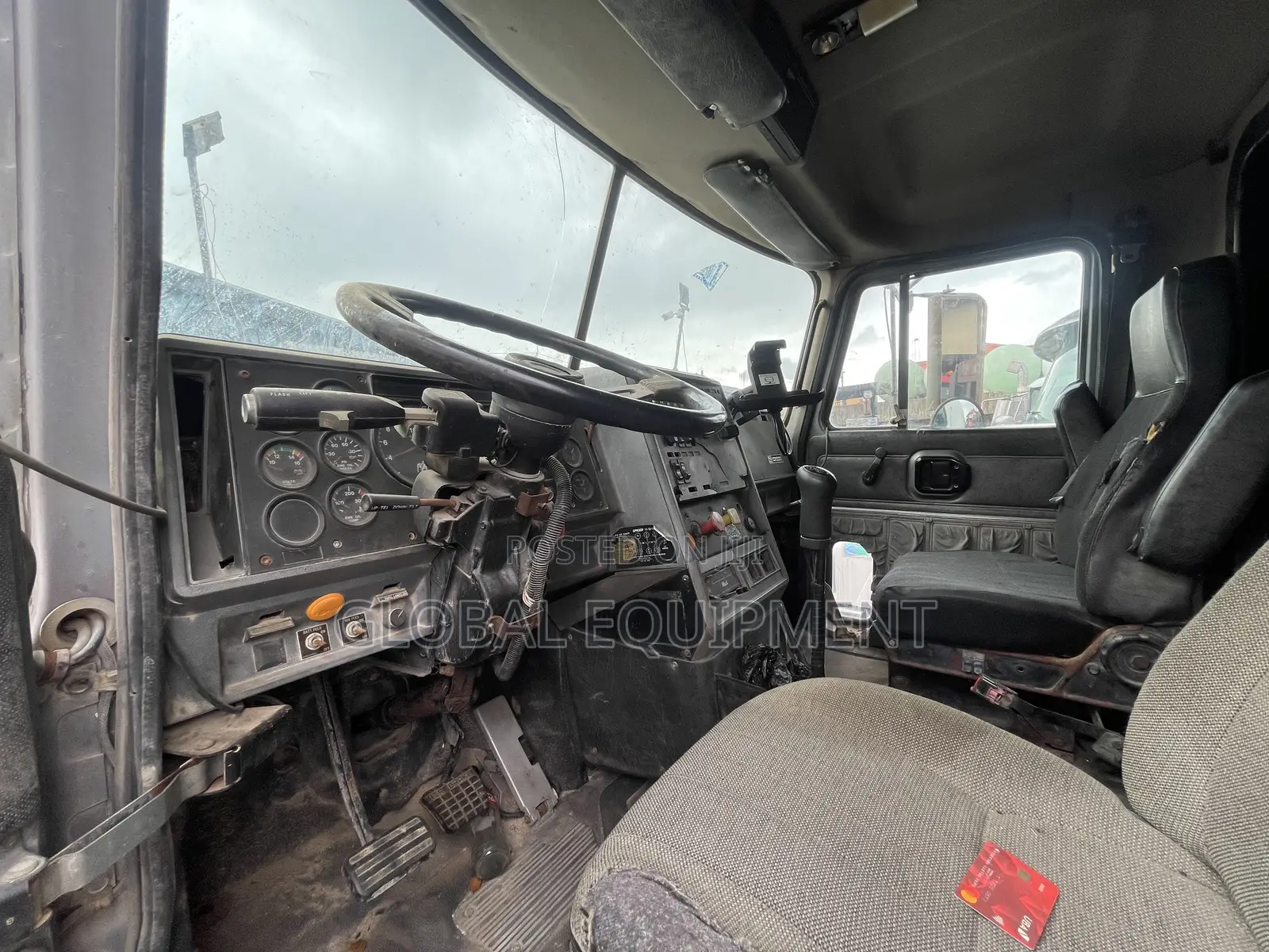 Tractor Mack