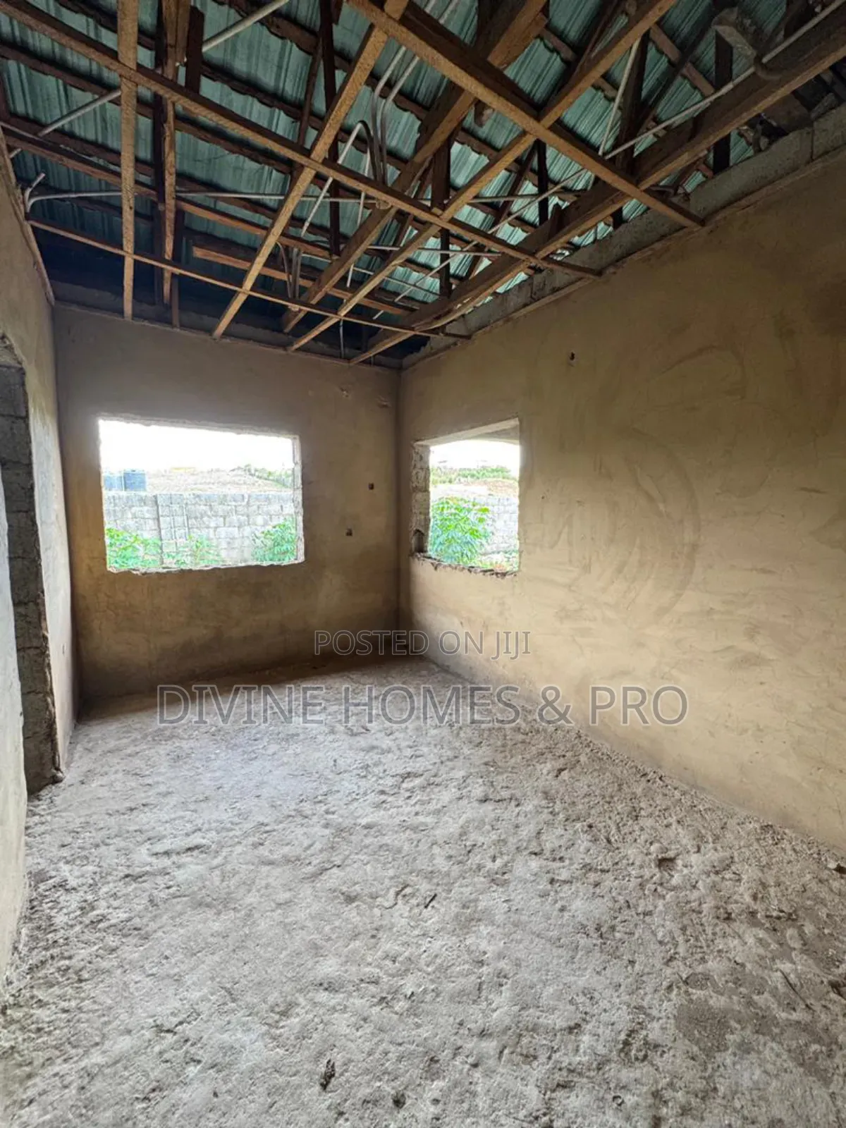 4bdrm Bungalow in Lugbe District for sale