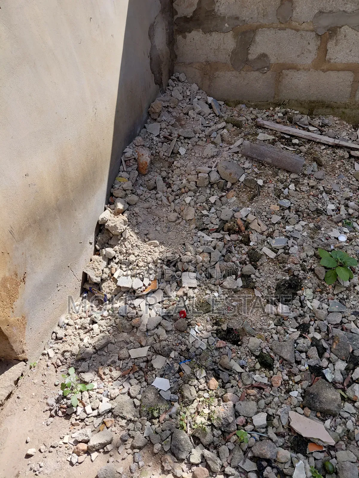 588sqm Plot Kudirat Abiola Way Facing The Rd