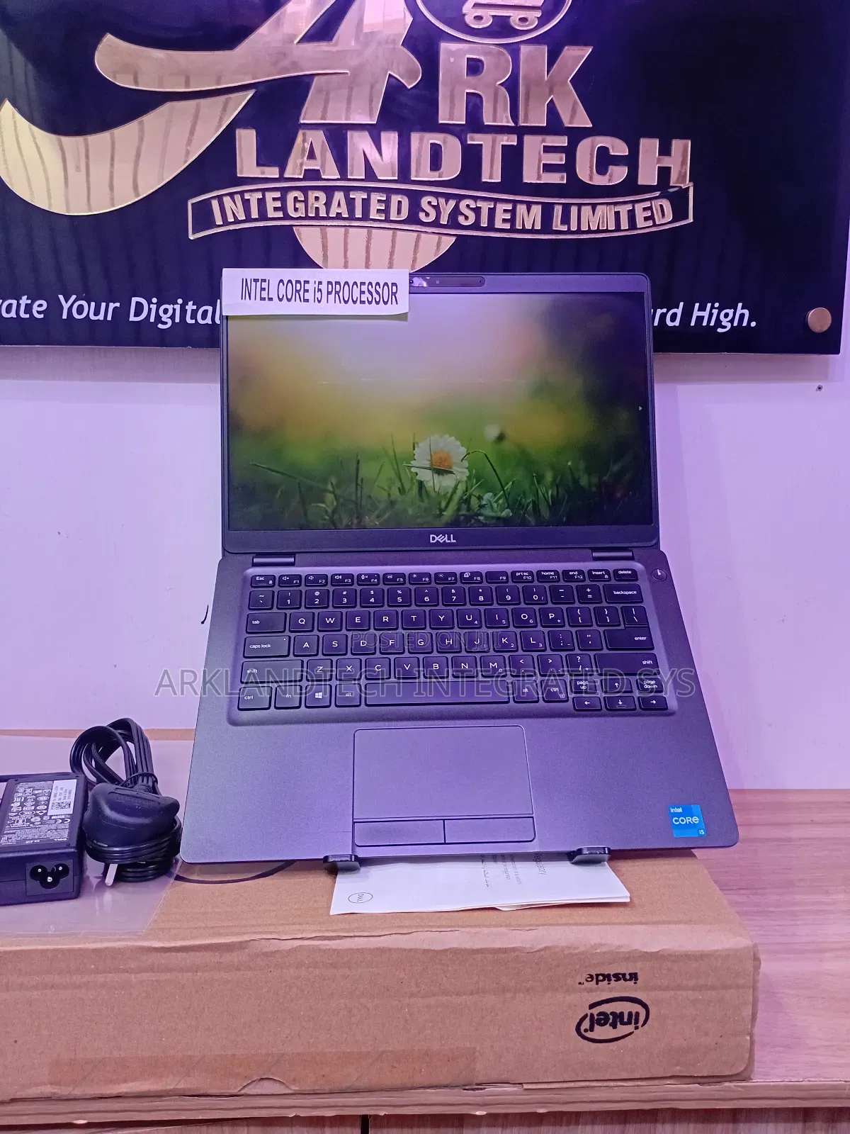 New Laptop Dell Latitude 5401 8GB Intel Core I5 SSD 512GB