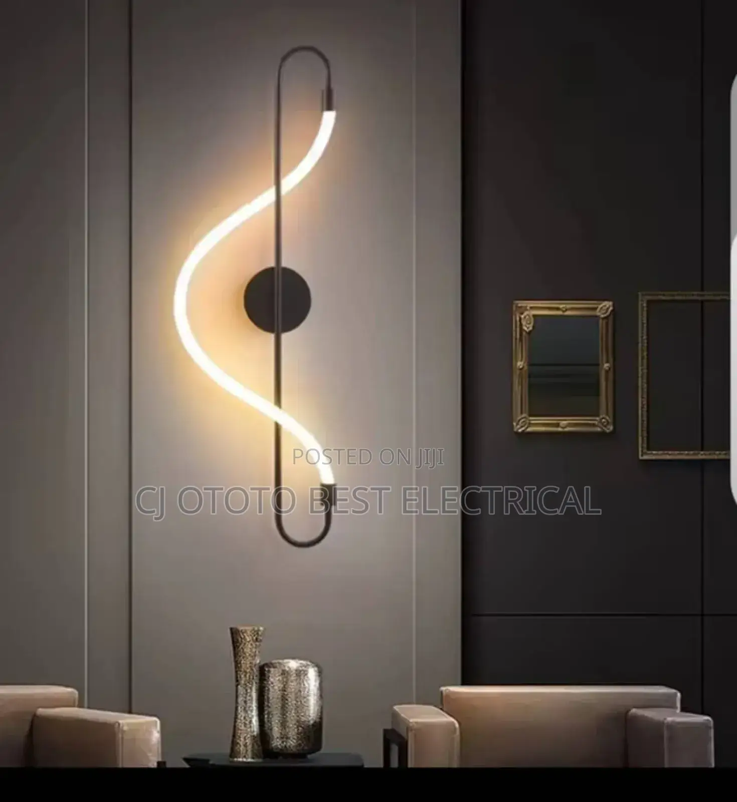 Lovely Wall Light, Gold and Black Body Available