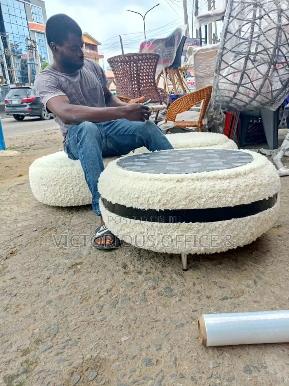 High Quality Imported Standered Sofa Chair and Table