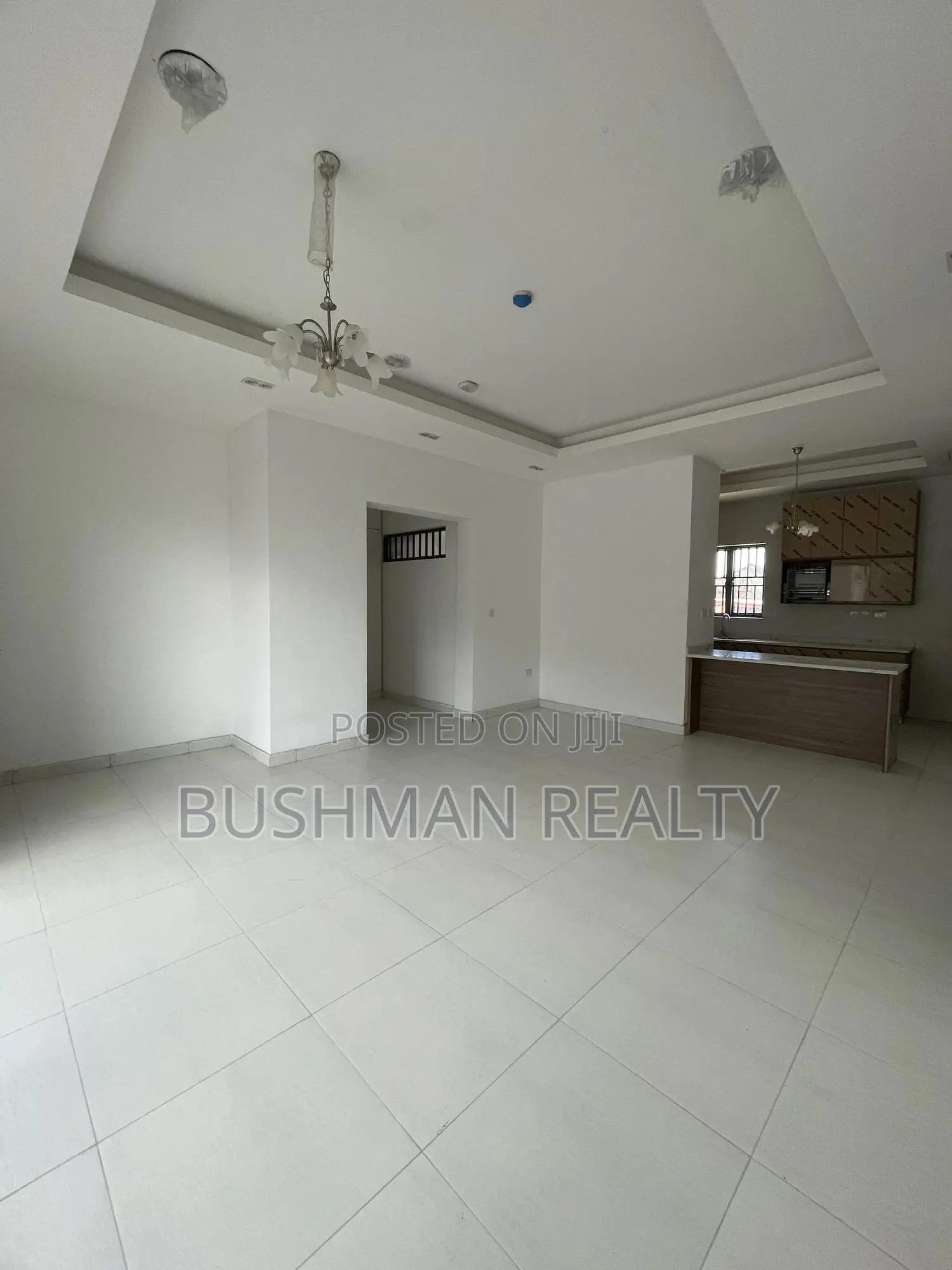 2bdrm Apartment in Lekki Phase 1 for rent