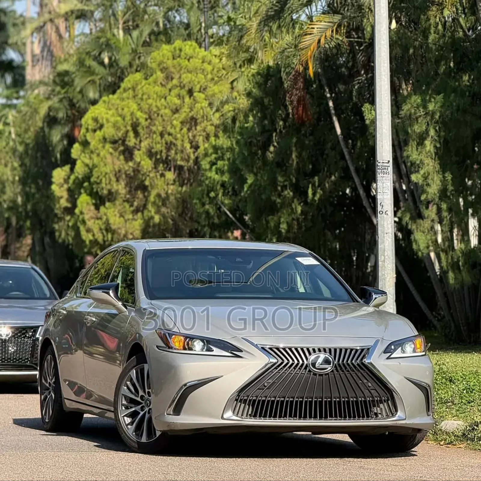 Lexus ES 350 Luxury 2022 Gold