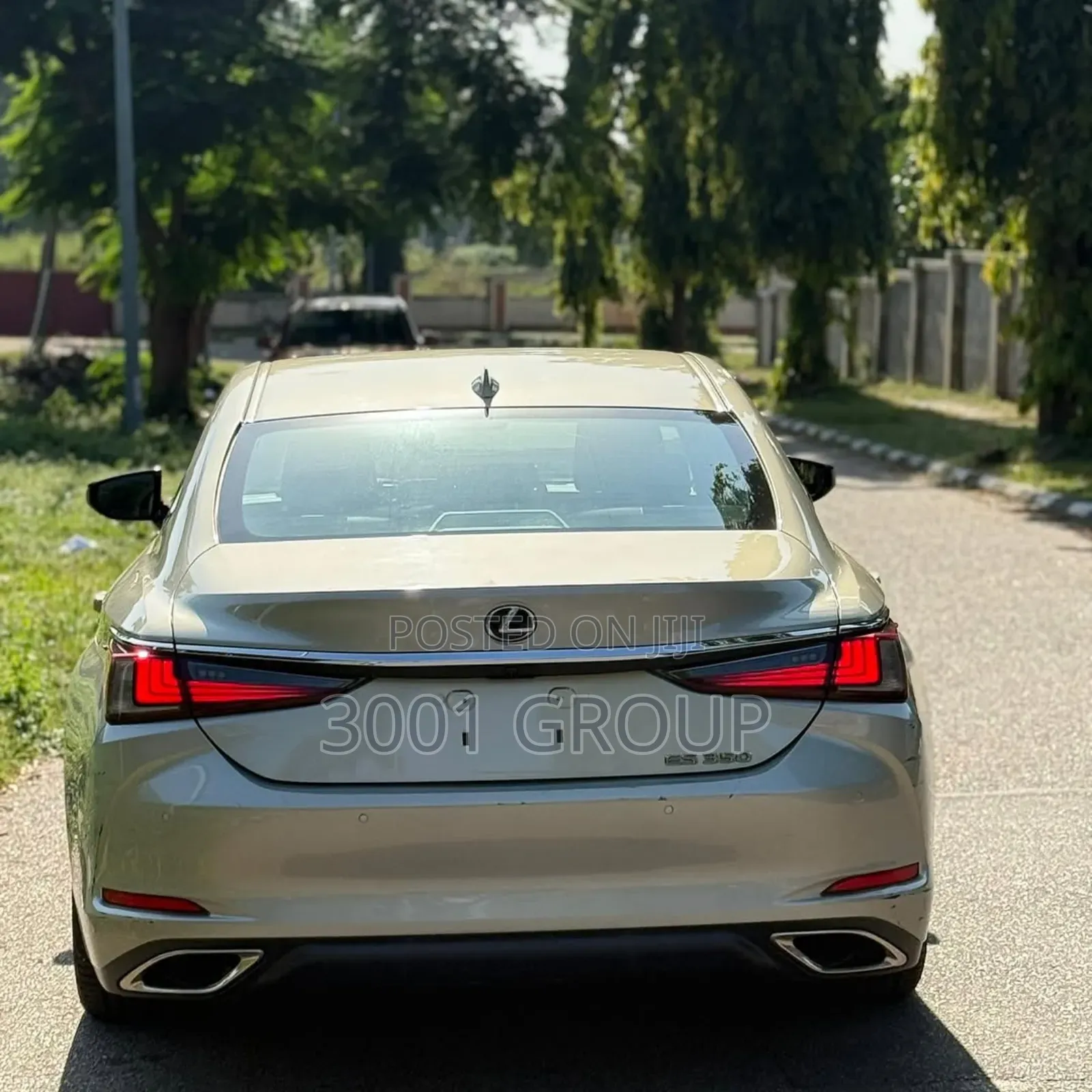 Lexus ES 350 Luxury 2022 Gold