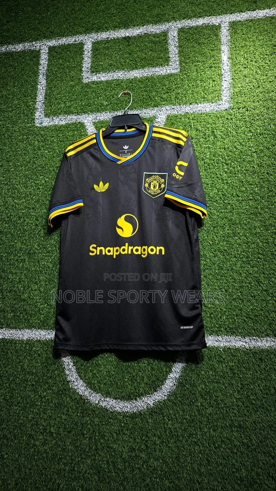 Manchester United Black Kit Player or Fan Version or Long Sleeve