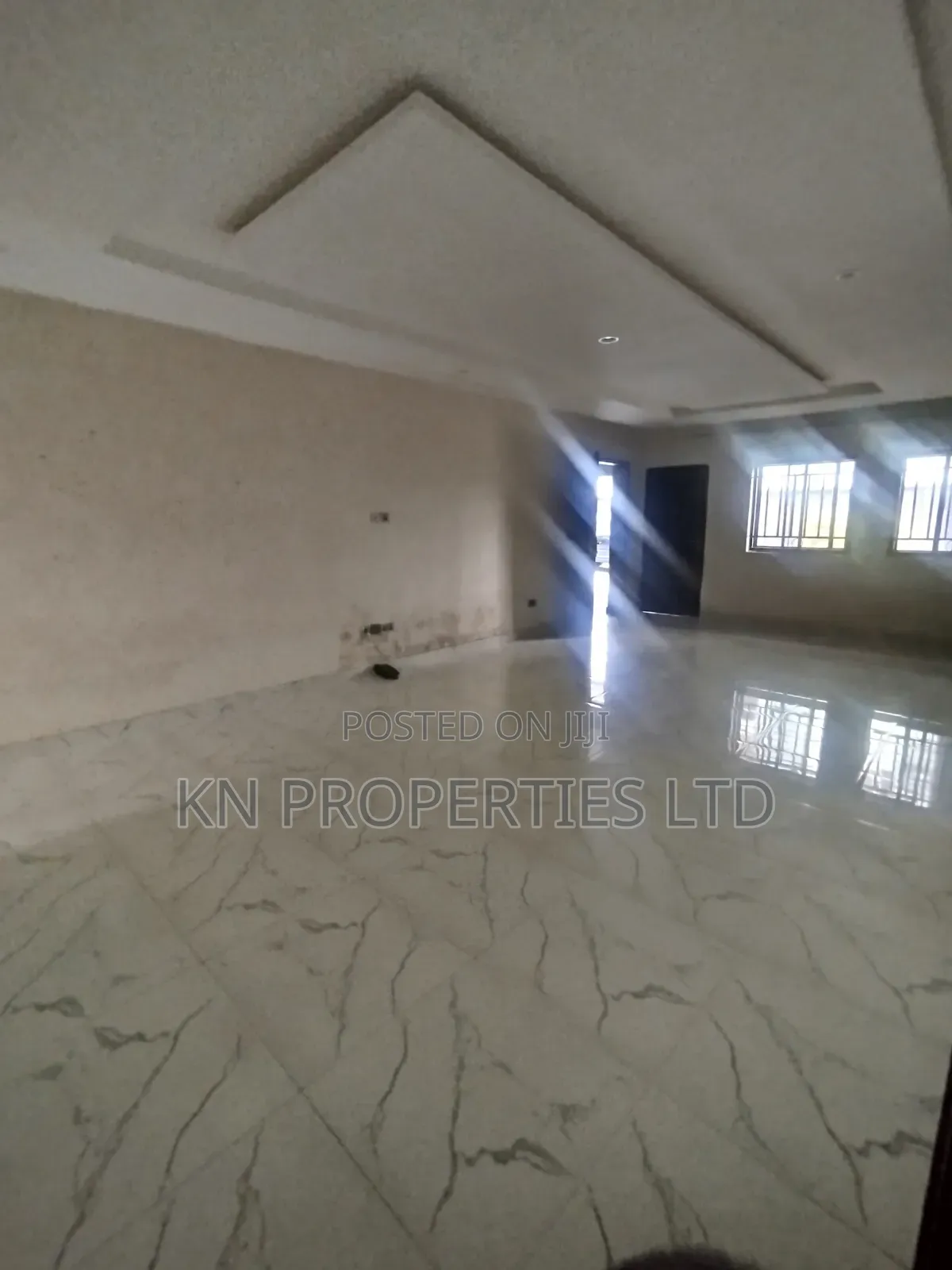 3bdrm Block of Flats in Gusape, Guzape District for rent