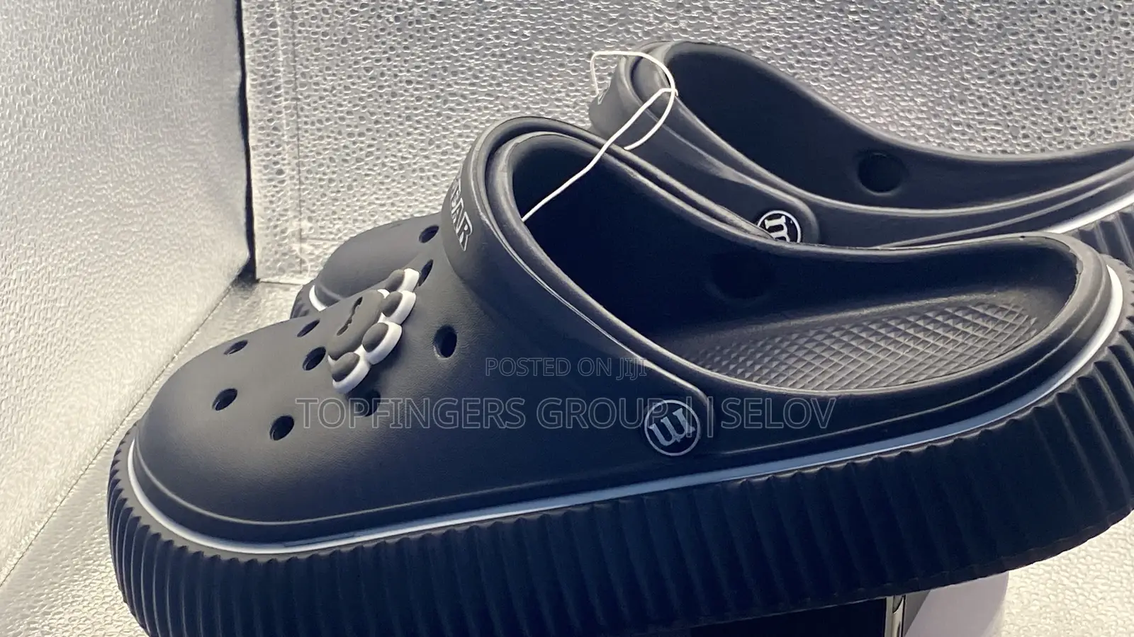 Smooth Lux Unisex Slides/Palm Crocs
