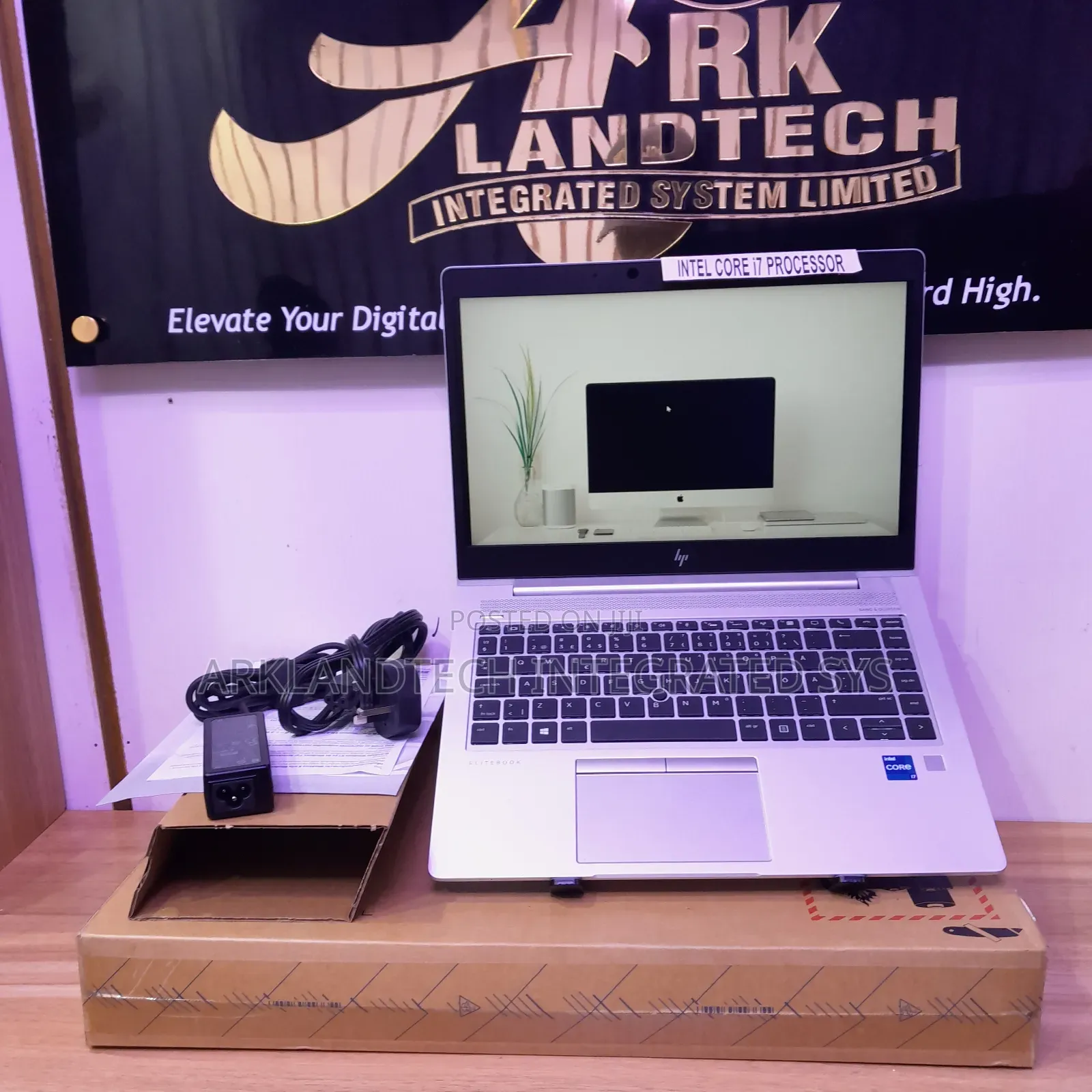 New Laptop HP EliteBook 840r G4 16GB Intel Core I7 SSD 1T