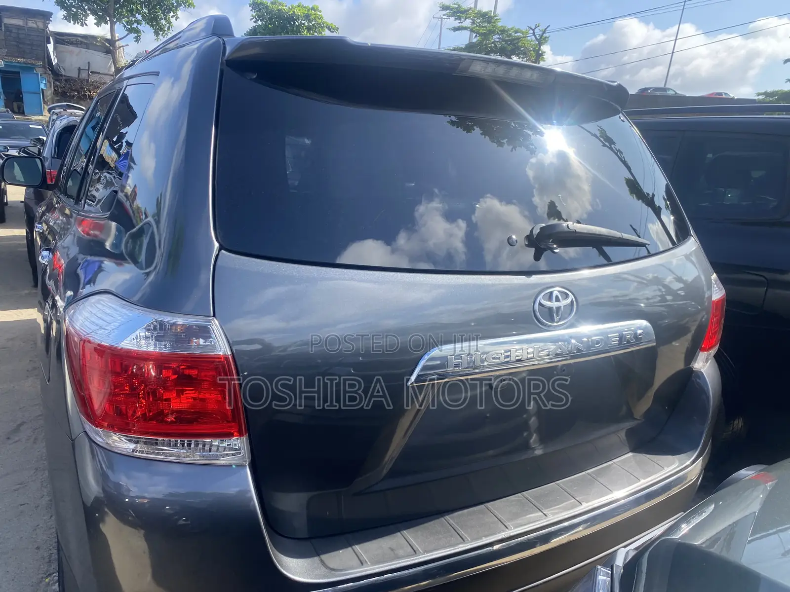 Toyota Highlander Limited 2012 Gray