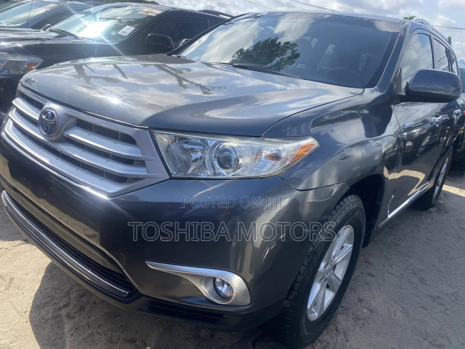 Toyota Highlander Limited 2012 Gray