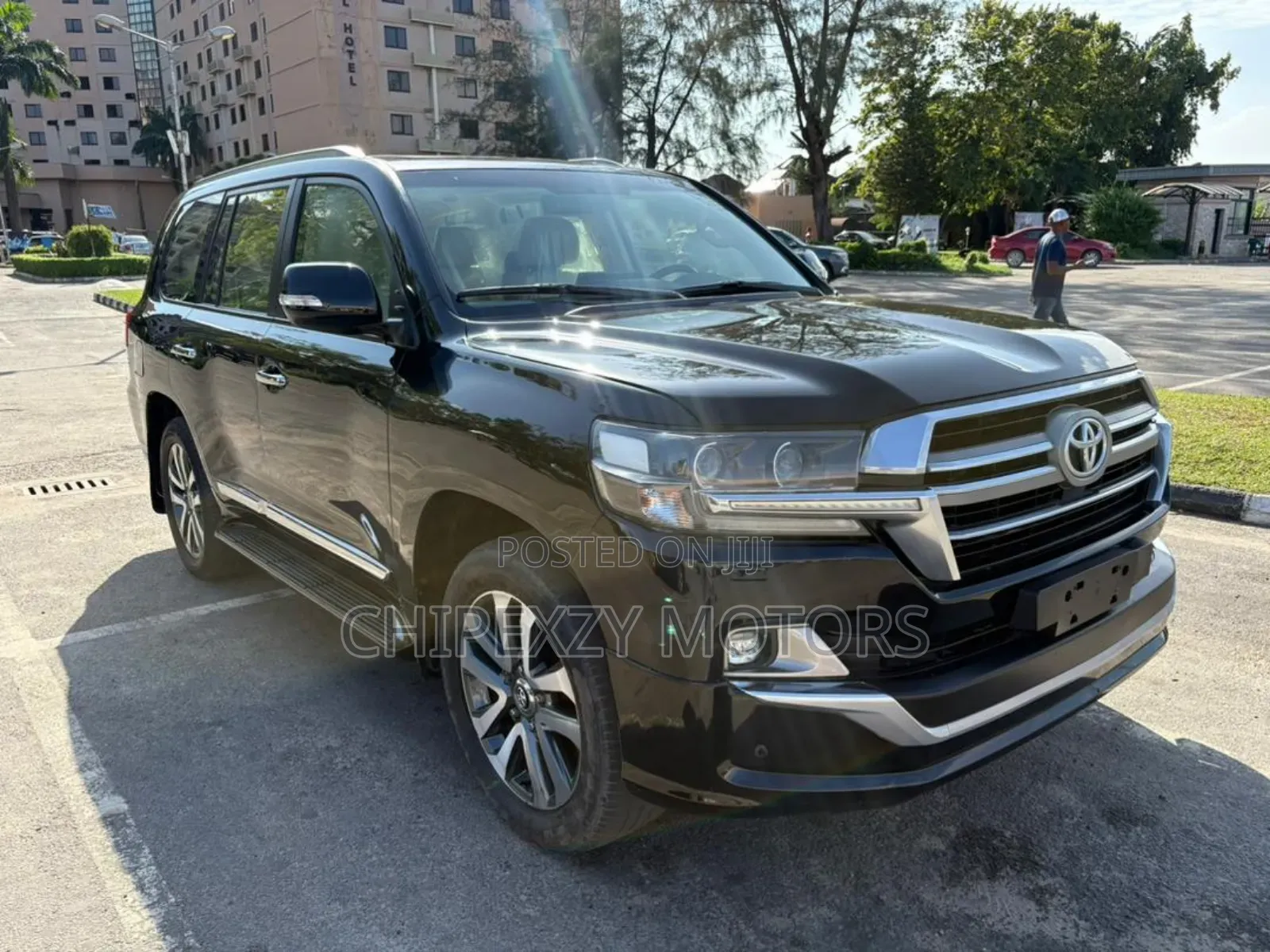 Toyota Land Cruiser 4.0 V6 GXR 2019 Black