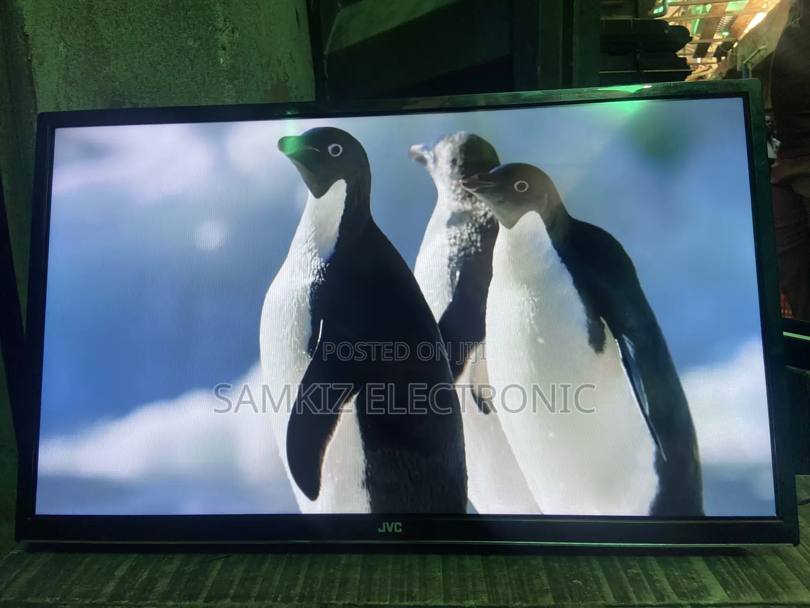 Upgrade Your Viewing Experience With the 32-Inch JVC Smart Tv