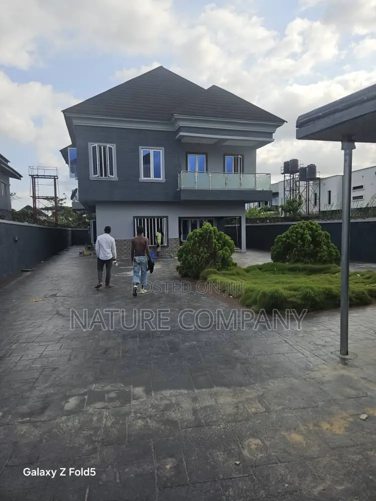 Furnished 5bdrm Duplex in Isheri Opic for rent