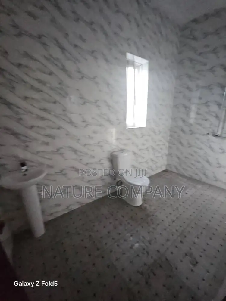 Furnished 5bdrm Duplex in Isheri Opic for rent