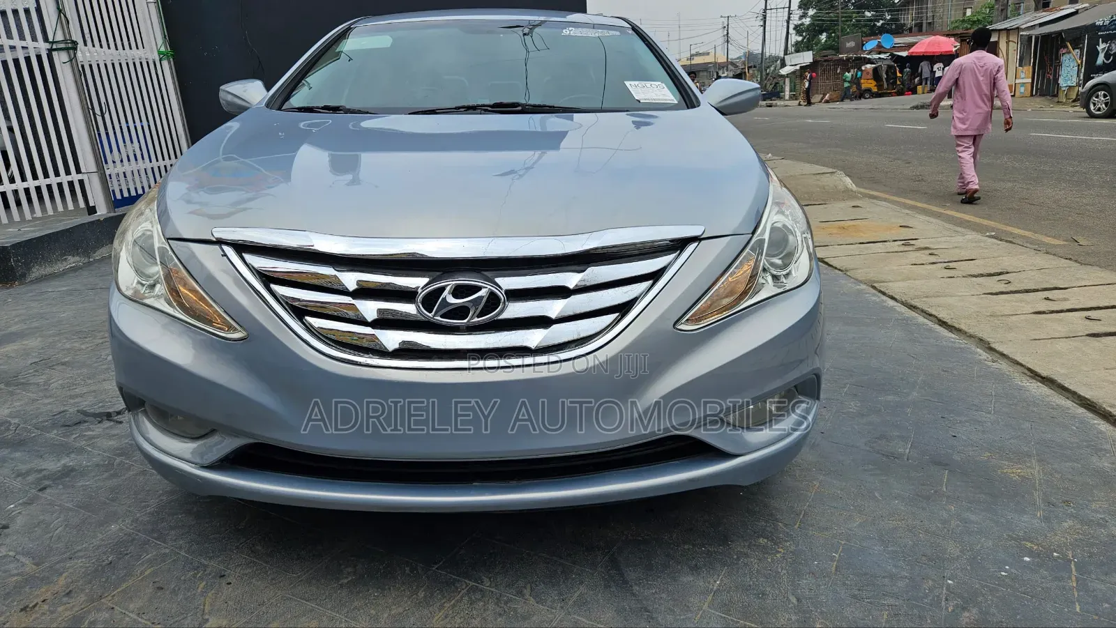 Hyundai Sonata SE Sedan FWD (2.4L 4cyl 6A) 2013 Blue