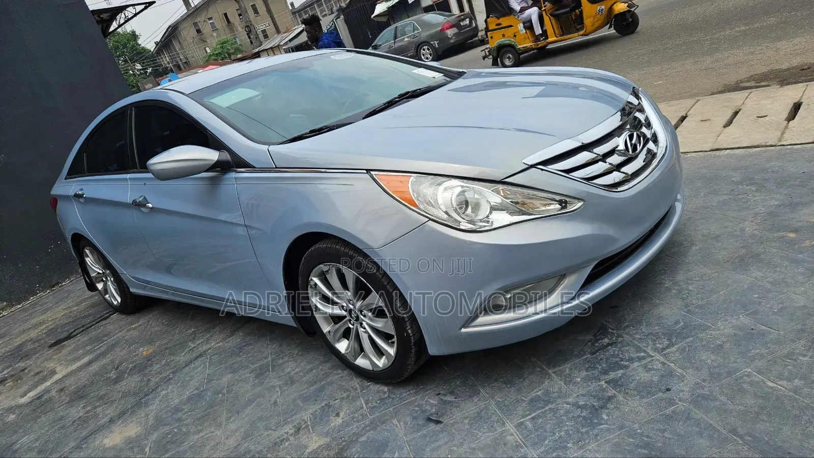 Hyundai Sonata SE Sedan FWD (2.4L 4cyl 6A) 2013 Blue