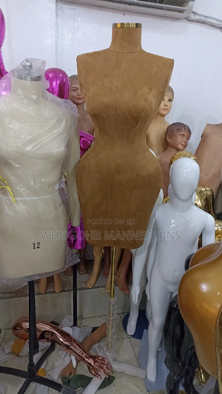 Lippo BBL Fully Pinnable Dressform Mannequin. Size 12