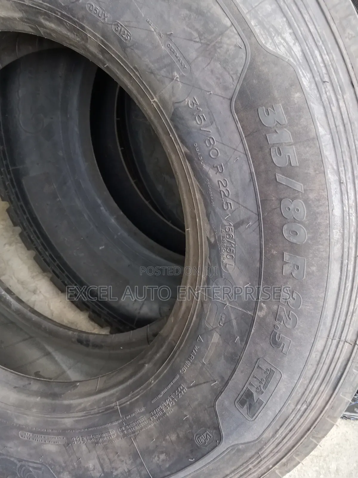 315-80-22.5 Michelin