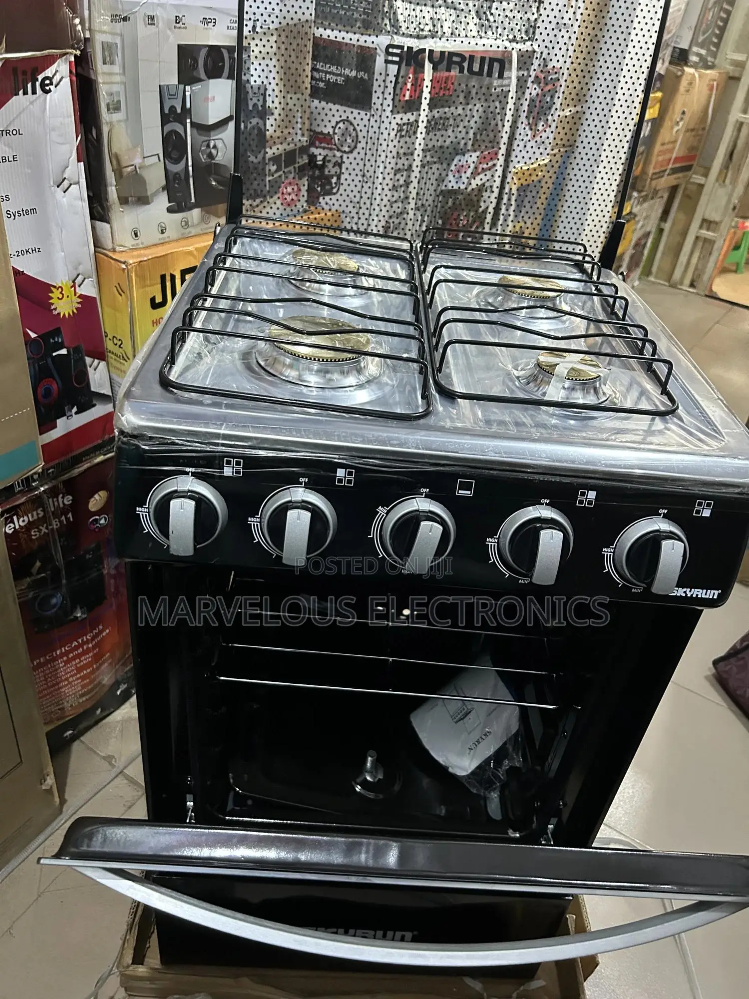 Brand New Skyrun Automatics Gass 4bonal Cooker With Warranty 2years