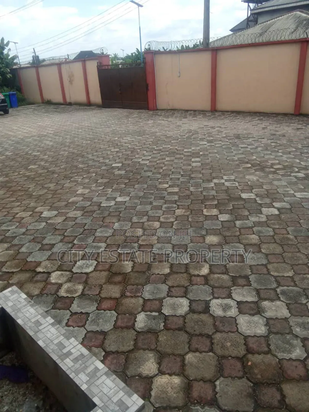 2bdrm Block of Flats in Rumuodomaya, Port-Harcourt for rent