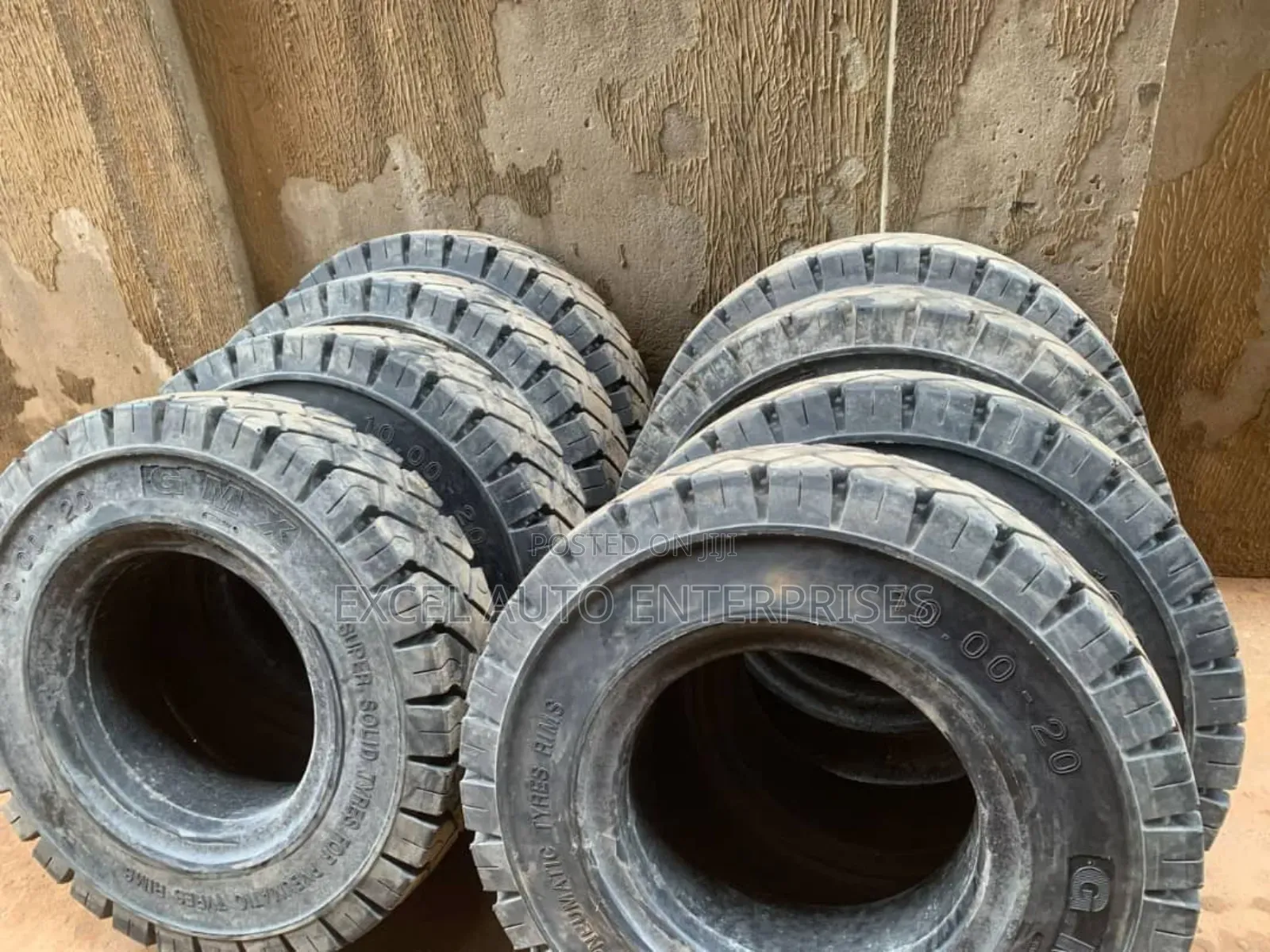 10.00-20 Solid Tire for Forklift