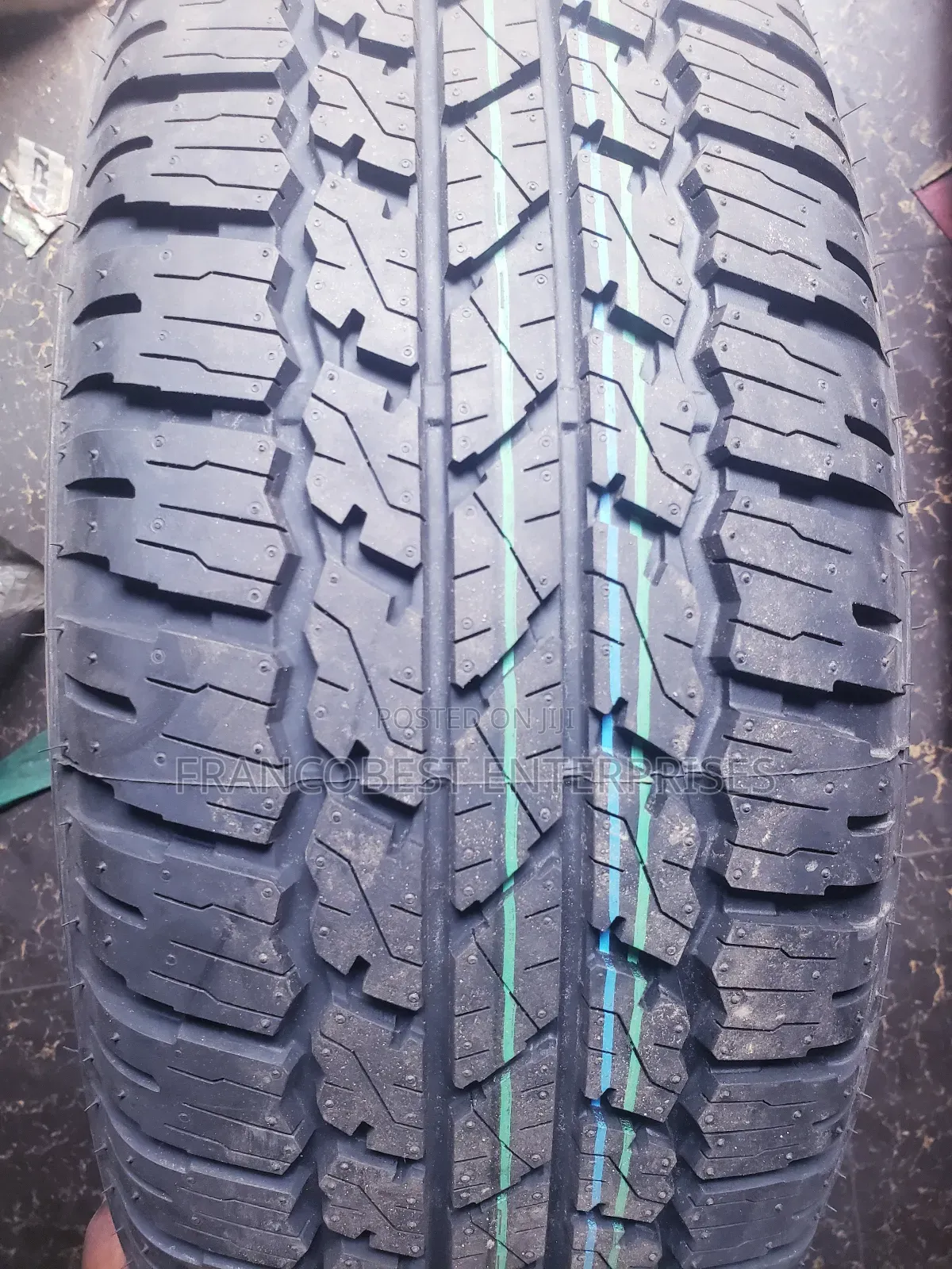 265/65r17 Bridgestone Tyre