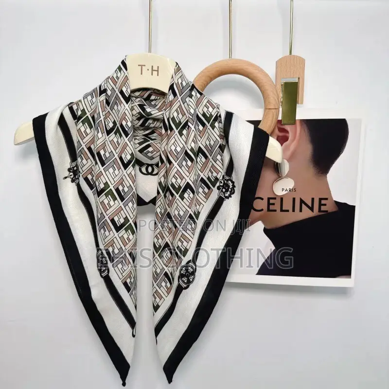 Trendy Designer Scarfs Available for Sale