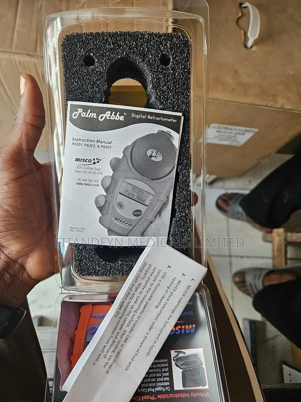 Digital Refractometer 0-85% Brix (Sugar)