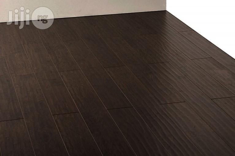 Laminated Vinyl Wood Floor Tiles