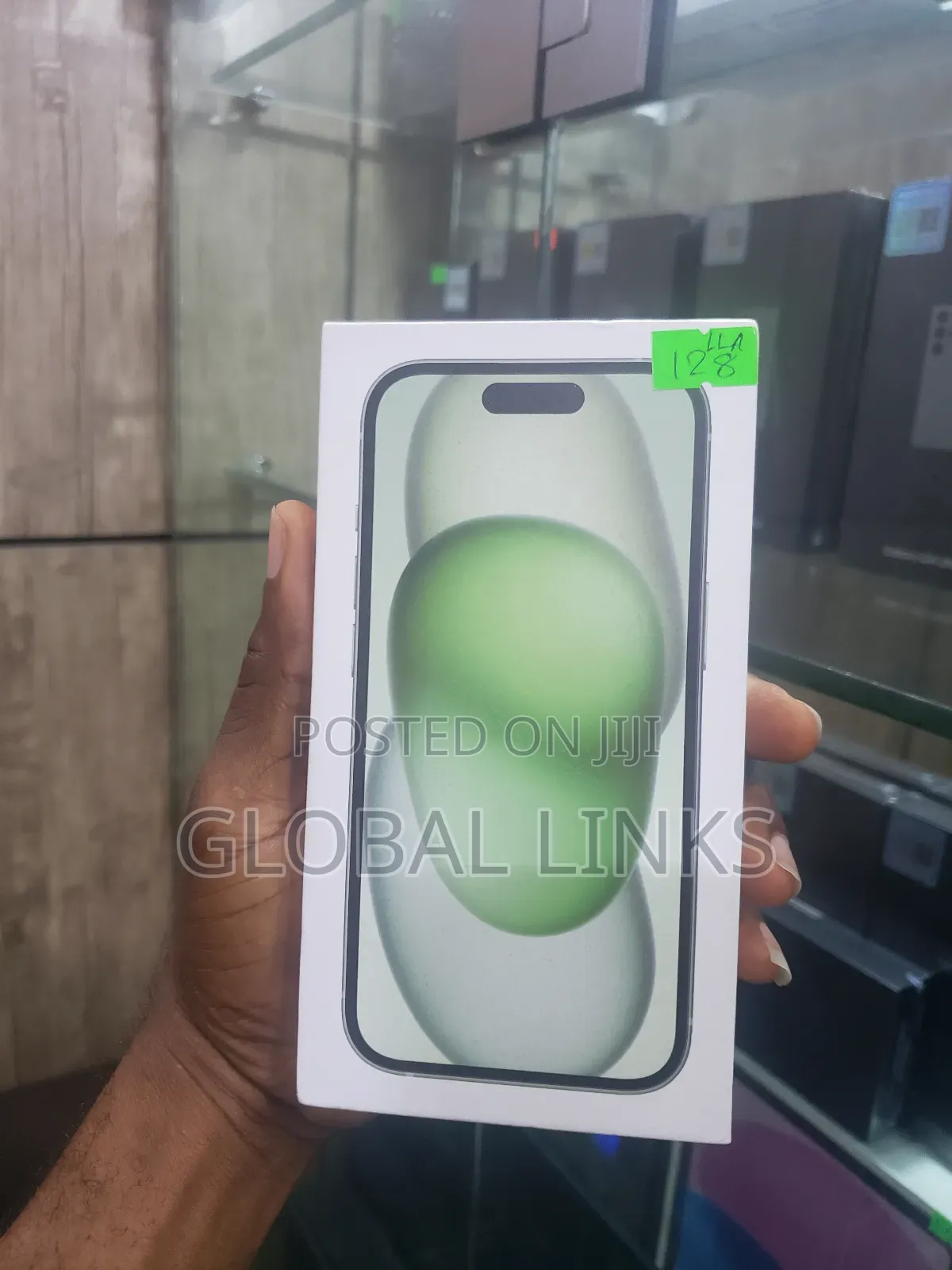 New Apple iPhone 15 128 GB Green