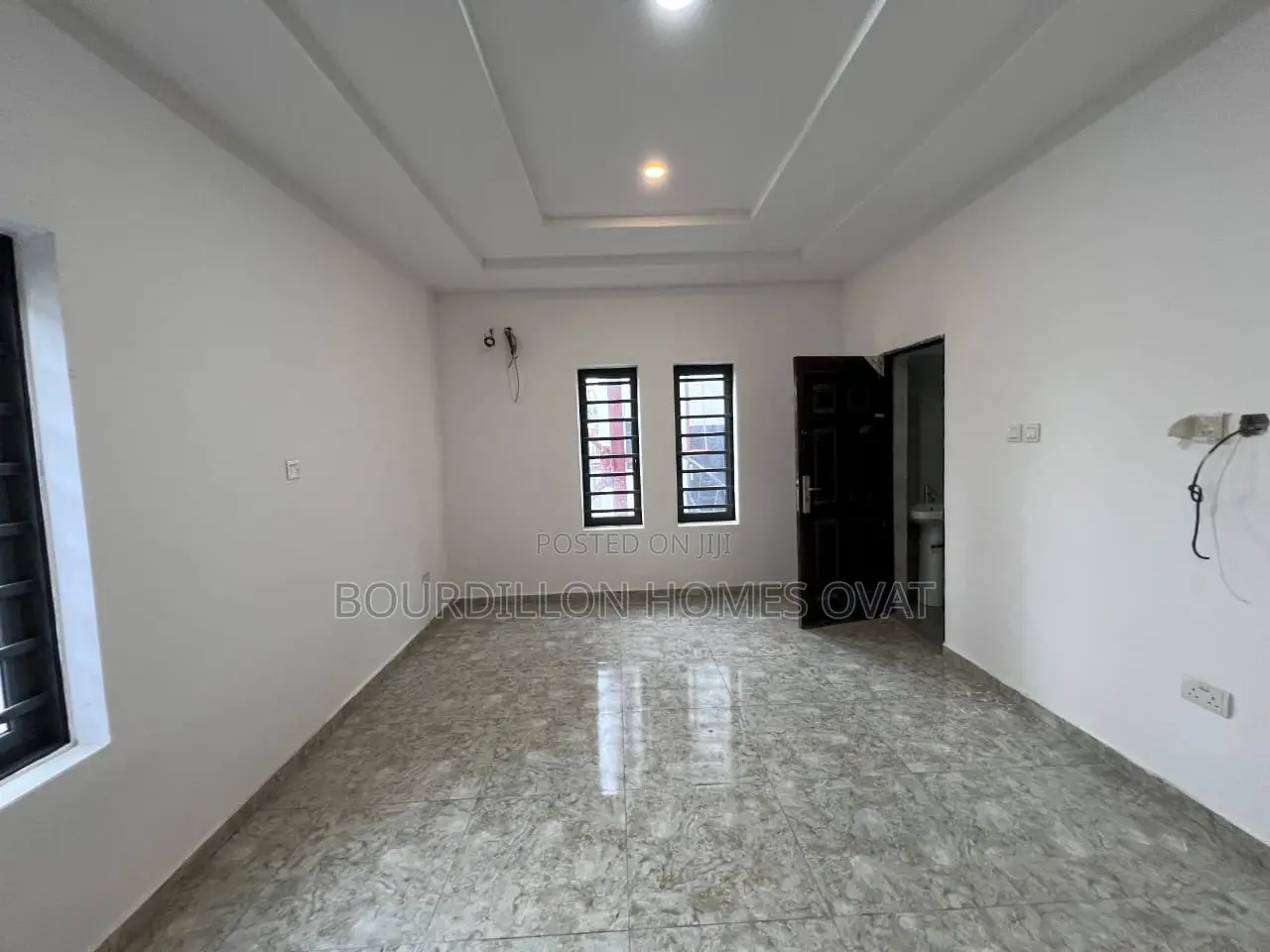 3bdrm Apartment in Off Freedom Way for sale