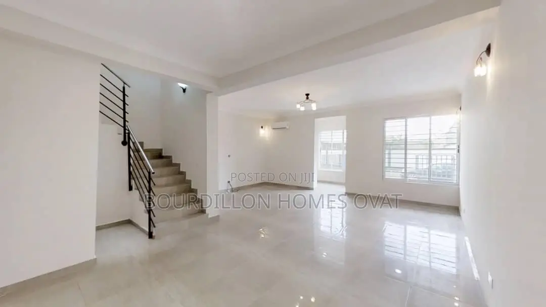 4bdrm Duplex in Lekki Phase 1 for sale