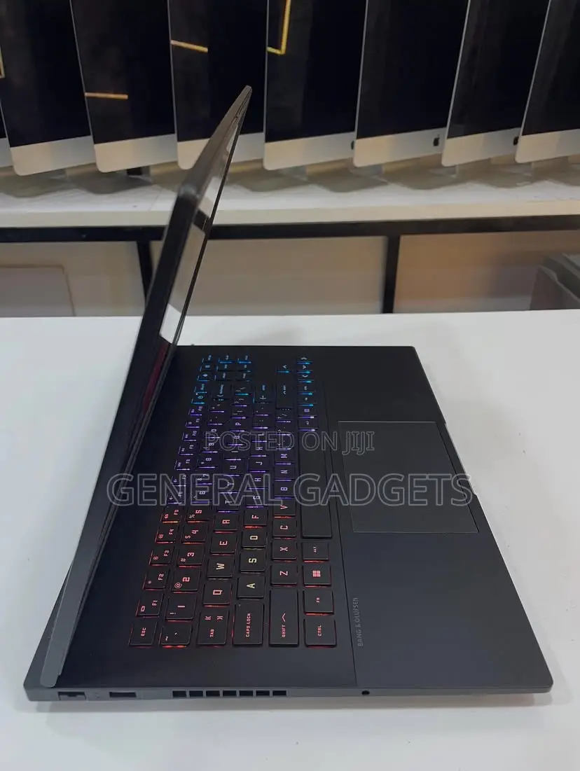 Laptop HP Omen 16 16GB Intel Core I7 SSD 1T
