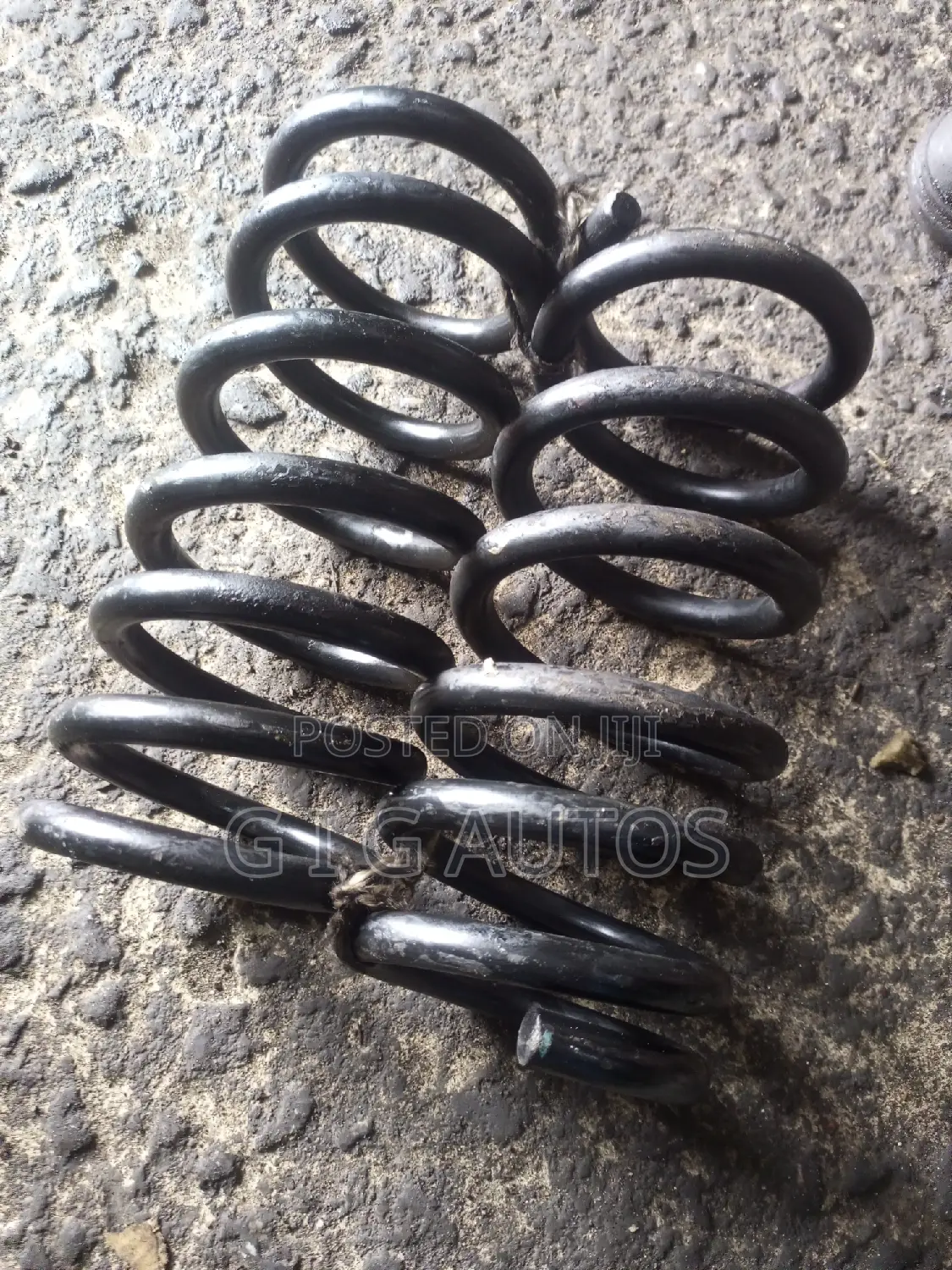 Back Raising Springs Toyota Sienna 2004 to 2014