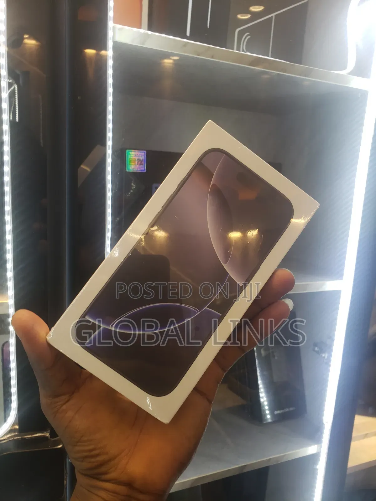 New Apple iPhone 16 Pro 128 GB Black
