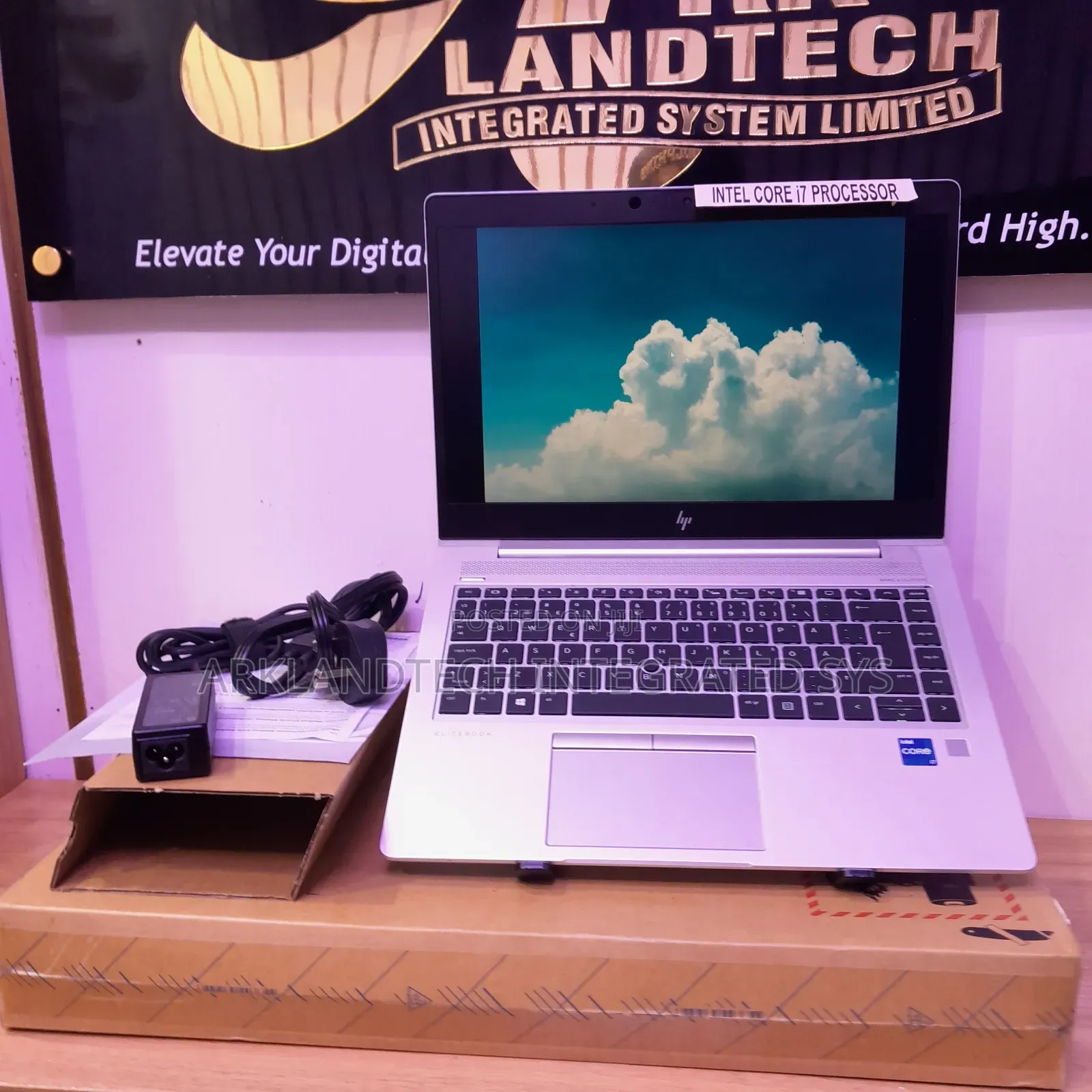 New Laptop HP EliteBook 8440P 12GB Intel Core i7 SSD 512GB