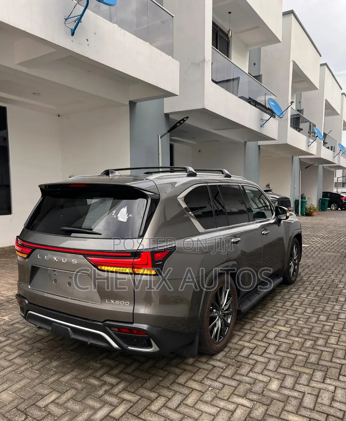 Lexus LX LX 600 2022 Gray