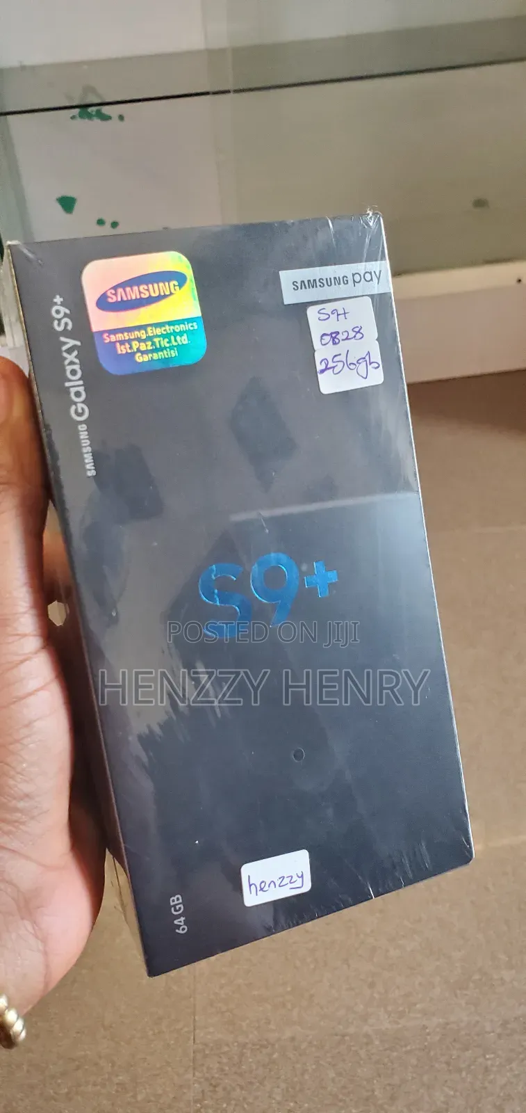 New Samsung Galaxy S9 Plus 256 GB Black
