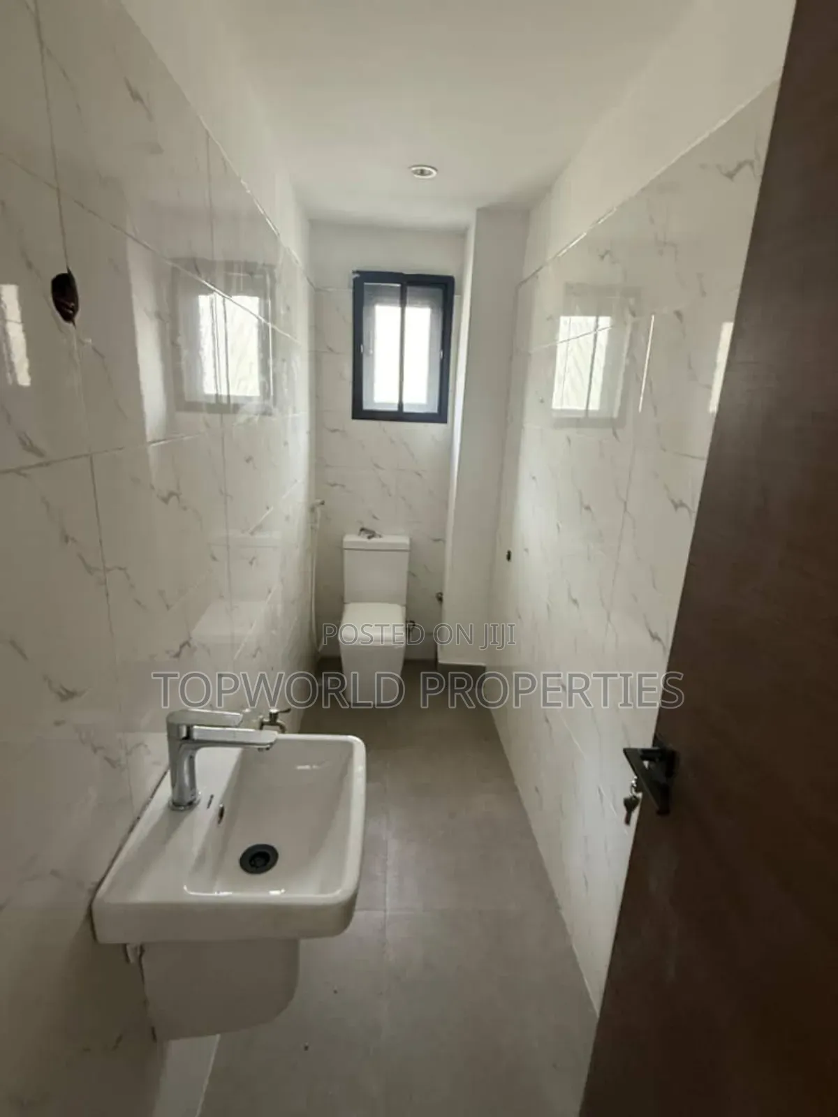 5bdrm Duplex in Apapa for sale
