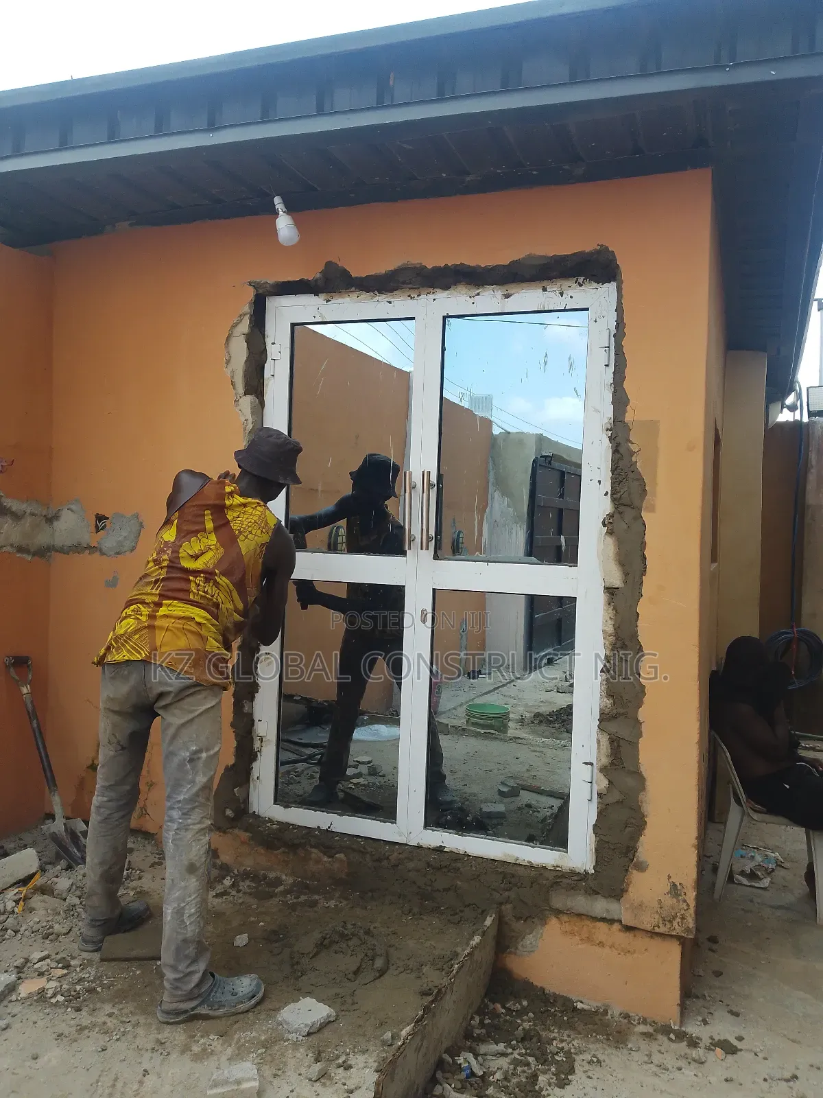 Aluminium Entrance Double Panels Hinge Door