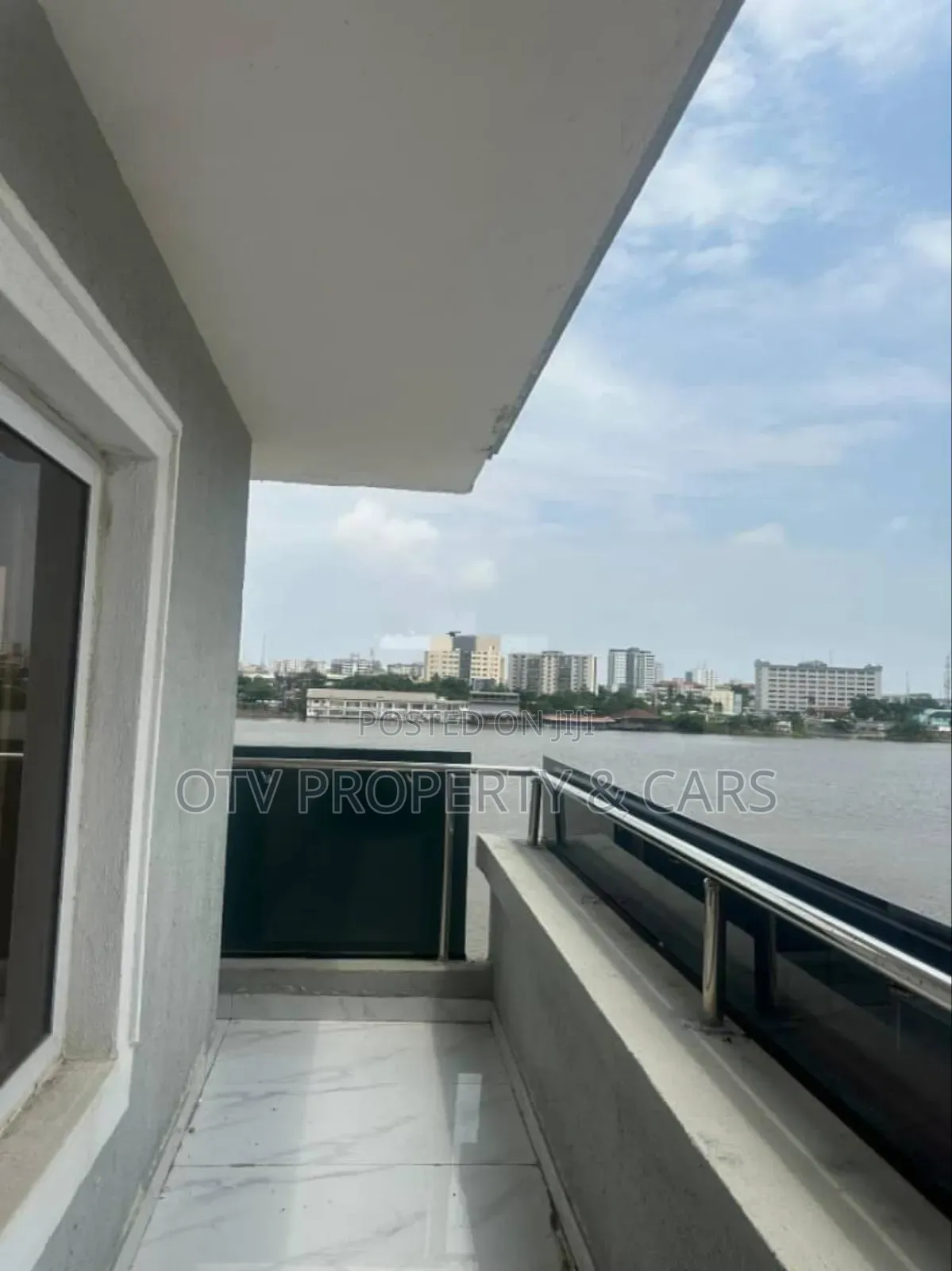 Furnished 3bdrm Apartment in Ikoyi for sale