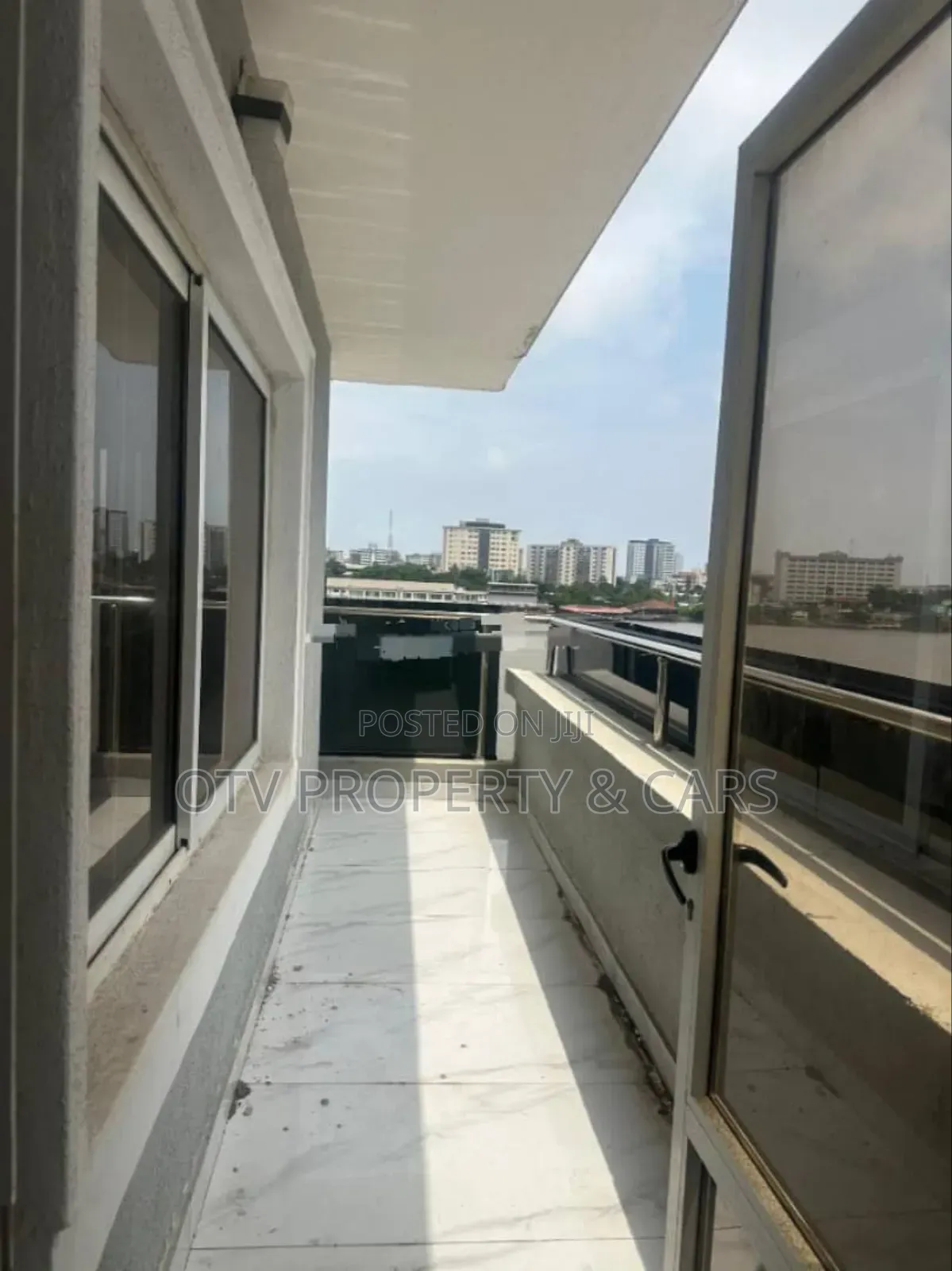 Furnished 3bdrm Apartment in Ikoyi for sale