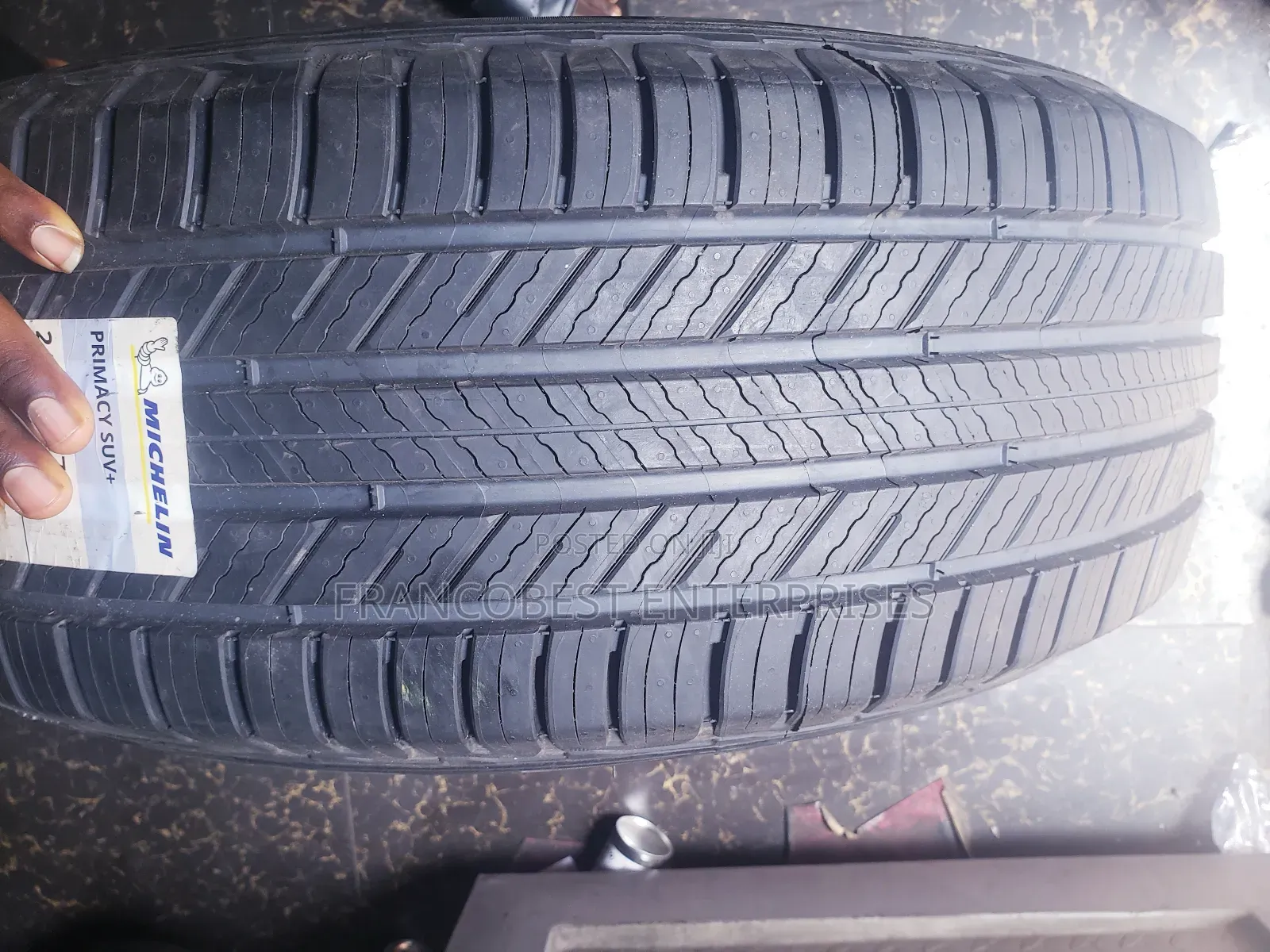 235/65r18 Michelin Tyre