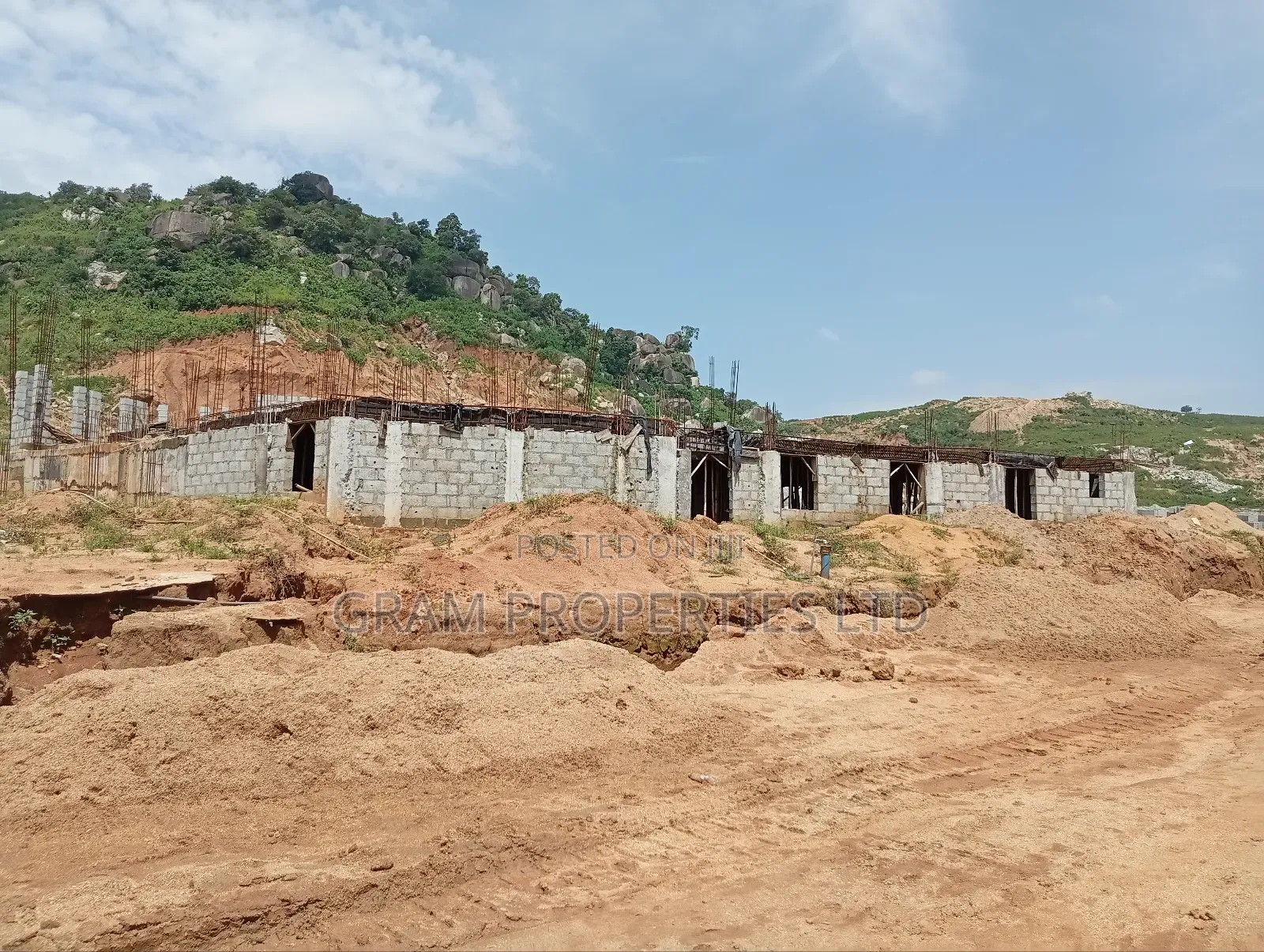 A 300sqm Land to Build 5 Bedroom Semidetached Duplex With a Maid Room