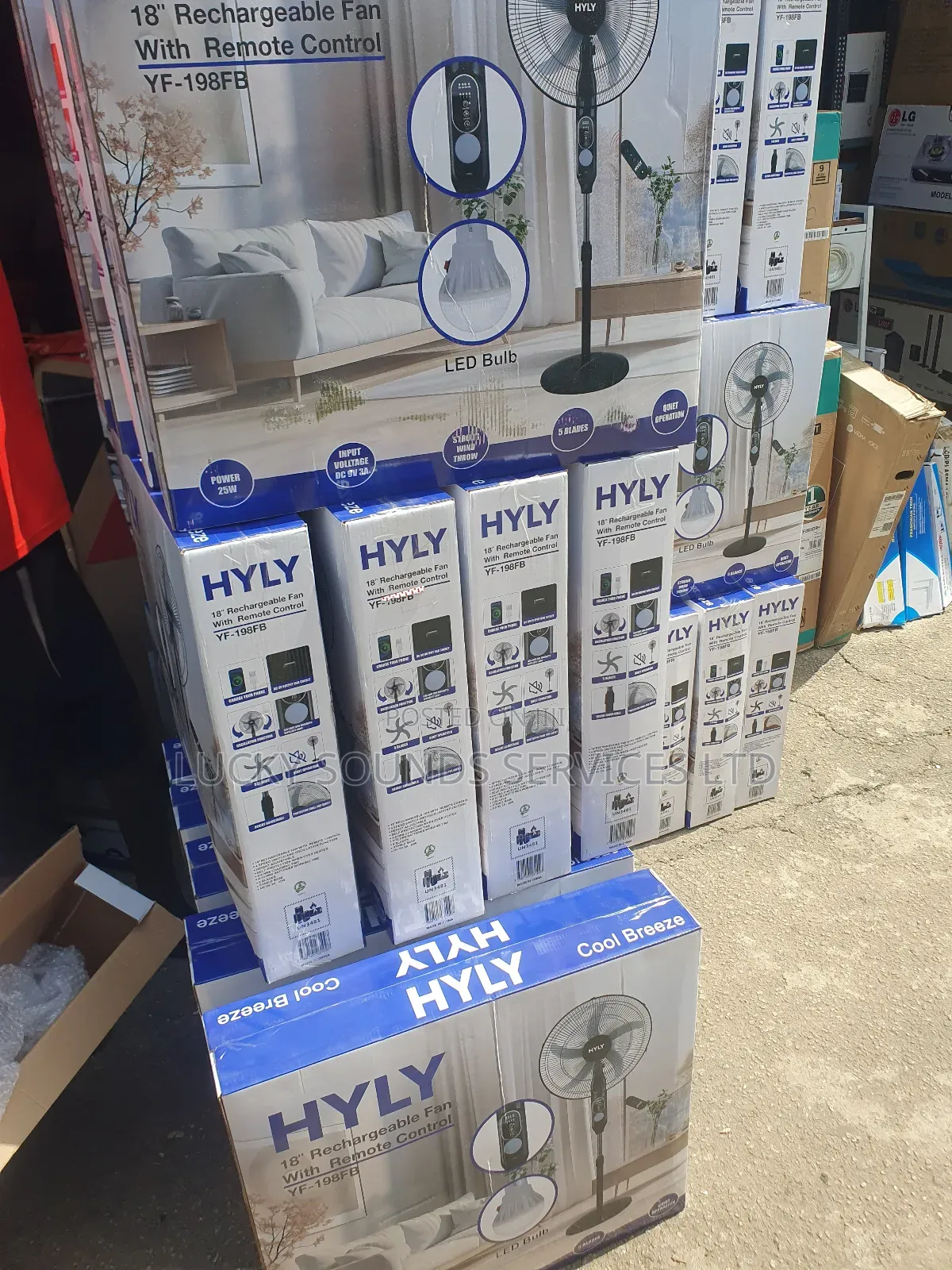 Hyly Rechargeable Fan 18"