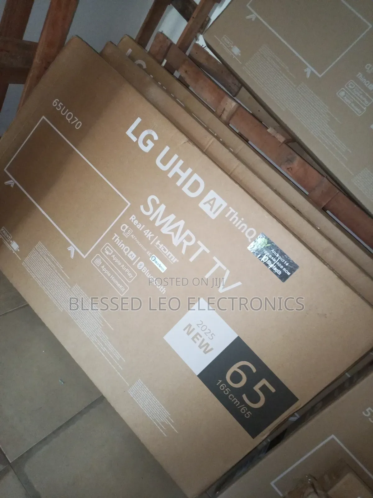 65 Inches With Inbuld Bluetooth Netflix Wifi Facebook Google Internt