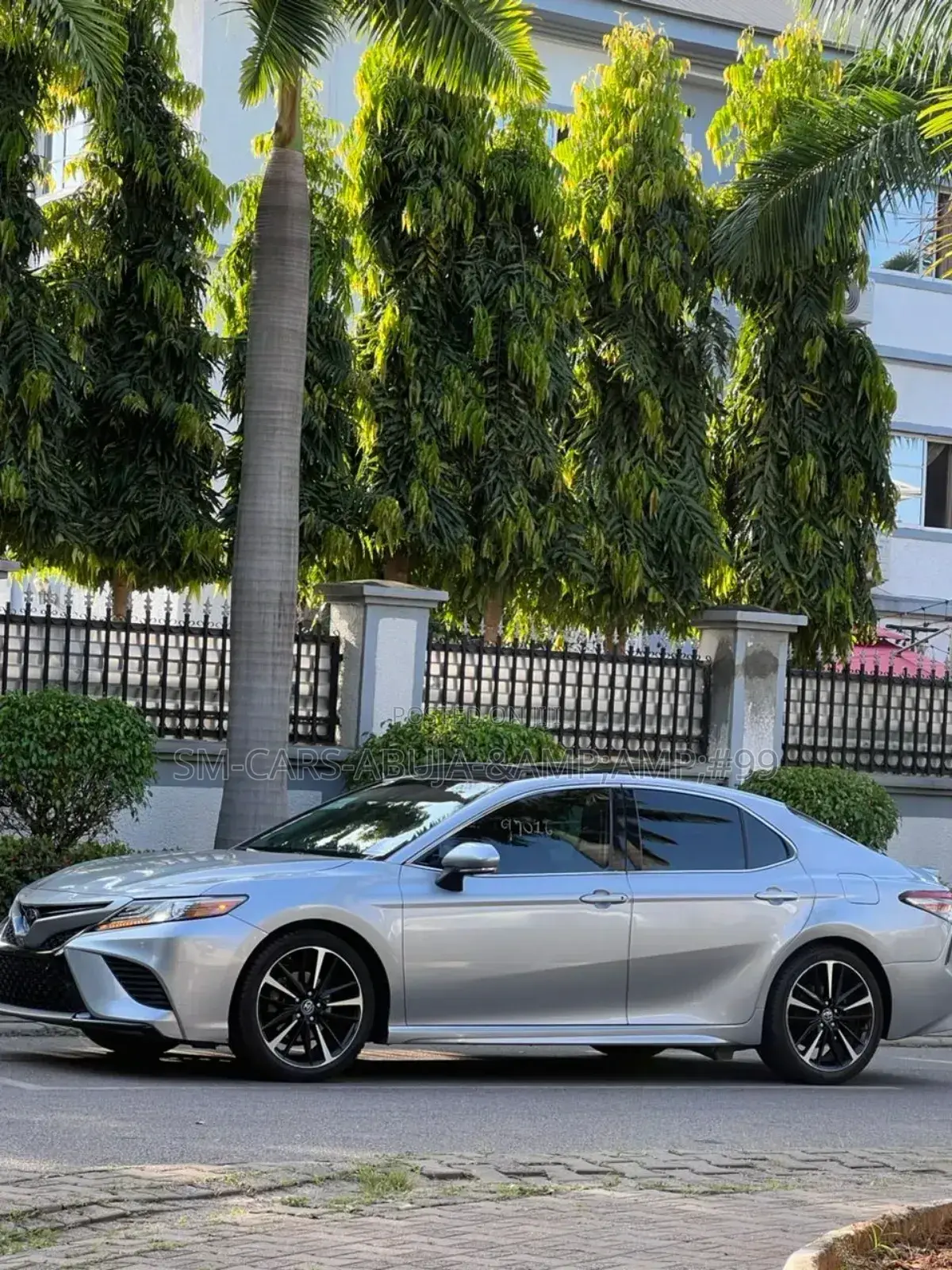 Toyota Camry XSE (2.5L 4cyl 8A) 2019 Silver